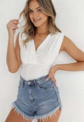 Białe Body Sofosyne. Białe bluzki damskie Born2be, l, bez wzorów, eleganckie, bez kołnierzyka, bez ramiączek. Za 79.99 zł.