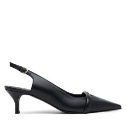 Czółenka Furla. Czarne czółenka damskie Furla, bez wzorów, bez obcasa, bez zapięcia. Za 799.99 zł.