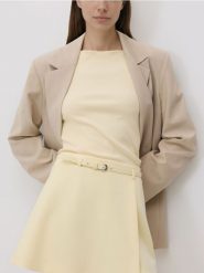 Spódnico-szorty z paskiem - jasnożółty. Żółte szorty damskie Reserved, l, bez wzorów, z tkaniny. Za 99.99 zł.