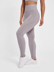 Legginsy damskie Hummel MT Flow. Fioletowe legginsy damskie Hummel, s, bez wzorów, z dzianiny. Za 228.75 zł.