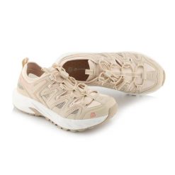 Buty terenowe letnie damskie Alpine Pro Gerote. Brązowe trekkingi damskie Alpine Pro, na lato, trekkingowe. Za 209.00 zł.