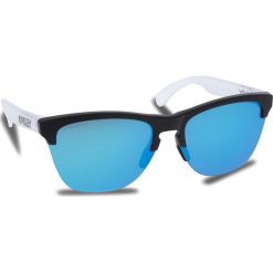 Okulary przeciwsłoneczne OAKLEY - Frogskins Lite OO9374-0263 Matte Black/Matte Clear/Prizm Sapphire Iridium. Białe okulary przeciwsłoneczne damskie Oakley. W wyprzedaży za 449.00 zł.