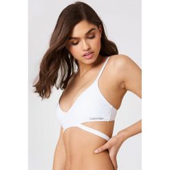 Calvin Klein Biustonosz Triangle - White. Biustonosze Calvin Klein. W wyprzedaży za 121.47 zł.