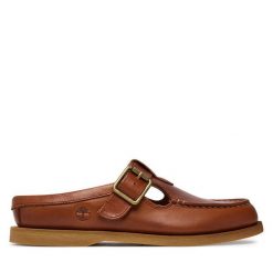 Klapki Timberland. Brązowe klapki damskie Timberland, bez wzorów, bez obcasa. Za 669.99 zł.