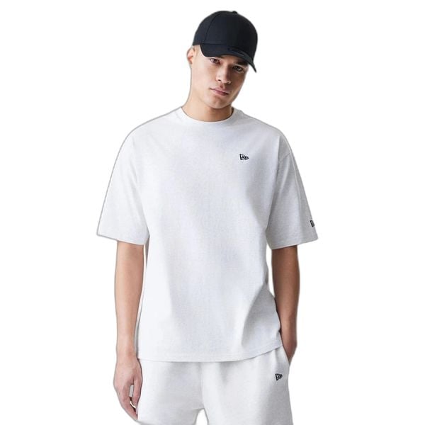 Oversized T-shirt New Era Essentials. Szare t-shirty męskie New Era, m, bez wzorów, z bawełny, bez kołnierzyka. Za 163.30 zł.