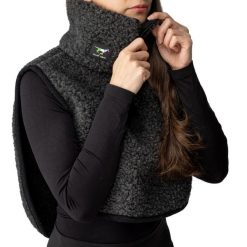 Golf / komin GALOP WEAR z wełny merino. Czarne szaliki i chusty damskie GALOP WEAR, bez wzorów, z dzianiny. Za 299.00 zł.