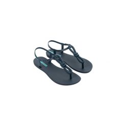 Sandały damskie Ipanema Class Infinity. Niebieskie klapki damskie Ipanema, bez wzorów, bez obcasa, bez zapięcia. Za 83.99 zł.