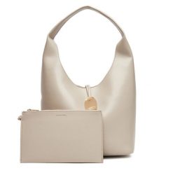 Torebka Calvin Klein Jeans. Torebki do ręki damskie Calvin Klein Jeans, bez wzorów, z jeansu, klasyczne, bez dodatków. Za 479.99 zł.