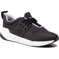 Sneakersy TIMBERLAND - Kiri Up Sneaker TB0A226K0011 Black Canvas. Czarne półbuty damskie Timberland, bez wzorów, z materiału, bez obcasa, na płaskiej podeszwie, bez zapięcia. W wyprzedaży za 279.00 zł.
