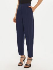 Bruuns Bazaar Spodnie materiałowe Cindy BBW2393 Granatowy Loose Fit. Niebieskie spodnie materiałowe damskie Bruuns Bazaar, bez wzorów, z materiału. Za 229.99 zł.