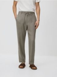 Lniane spodnie chino straight - beżowy. Brązowe spodnie materiałowe męskie Reserved, l, bez wzorów. Za 179.99 zł.