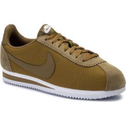 Buty NIKE - Classic Cortez Nylon 807472 303 Olive Flak/Olive Flak/White. Zielone półbuty na co dzień męskie Nike, z materiału, bez zapięcia. W wyprzedaży za 289.00 zł.