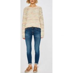 Lee - Jeansy Scarlett. Niebieskie jeansy damskie Lee. Za 329.90 zł.