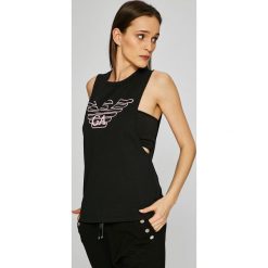 Emporio Armani - Top. Szare topy damskie Emporio Armani, z nadrukiem, z bawełny, z okrągłym kołnierzem, bez rękawów. W wyprzedaży za 179.90 zł.