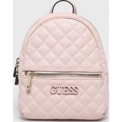 Guess Jeans - Plecak. Żółte plecaki damskie Guess Jeans, bez wzorów, z bawełny. W wyprzedaży za 399.90 zł.