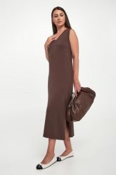 Sukienka midi Georgia WEEKEND MAX MARA. Sukienki damskie Weekend Max Mara, l, bez wzorów, bez kołnierzyka, bez ramiączek, midi. Za 1,029.00 zł.