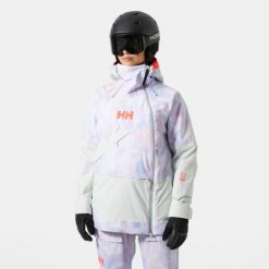 Damska kurtka narciarska Helly Hansen Powchaser Asym. Fioletowe kurtki snowboardowe damskie Helly Hansen, na zimę, bez wzorów, bez kaptura, narciarskie. W wyprzedaży za 1,251.00 zł.