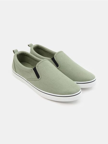 Wsuwane trampki - Inny. Trampki męskie Sinsay, bez wzorów, bez zapięcia. Za 29.99 zł.