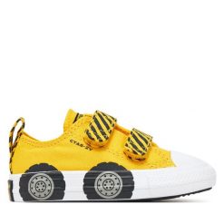 Trampki Converse. Żółte trampki i tenisówki chłopięce Converse, bez wzorów, retro, bez zapięcia. Za 149.99 zł.