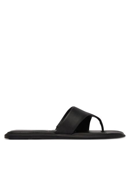 Calvin Klein Japonki Leather Toe Post Sandals HW0HW02866 Czarny. Czarne klapki damskie Calvin Klein, bez wzorów, ze skóry, bez obcasa. Za 359.99 zł.
