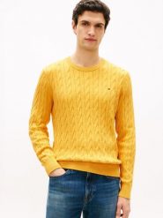 Tommy Hilfiger sweter Mężczyźni drobna dzianina żółty, S. Żółte swetry przez głowę męskie Tommy Hilfiger, m, bez wzorów, z bawełny, bez kołnierzyka. Za 379.95 zł.
