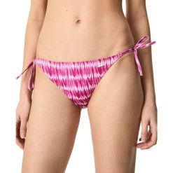 Dół od stroju kąpielowego Pepe Jeans Keira. Czerwone bikini damskie Pepe Jeans, m, bez wzorów. W wyprzedaży za 67.00 zł.