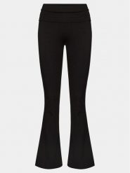 Gina Tricot Spodnie materiałowe 21671 Czarny Flare Fit. Czarne spodnie materiałowe damskie Gina Tricot, xl, bez wzorów, z bawełny. Za 109.99 zł.