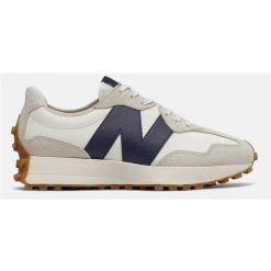 Buty New Balance 327 Beżowe Damskie. Brązowe obuwie sportowe damskie New Balance, bez wzorów, z zamszu, do biegania. Za 499.00 zł.