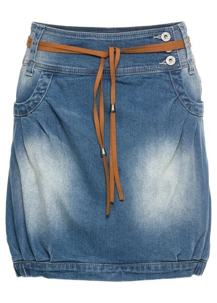 Spódniczka dżinsowa ze średnim stanem. Niebieskie spódnice damskie bonprix, bez wzorów, mini. Za 147.99 zł.