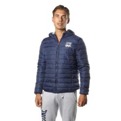 Kurtka puchowa z kaptur na co dzień na siłownię. Niebieskie kurtki męskie LEONE 1947 APPAREL, bez wzorów, z puchu, na fitness i siłownię. W wyprzedaży za 229.87 zł.
