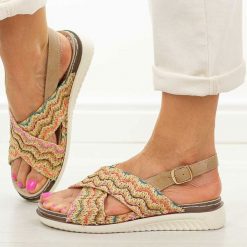 Multi płaskie sandały damskie Potocki 90374. Sandały damskie POTOCKI, bez wzorów, z jeansu, bez obcasa, na płaskiej podeszwie, bez zapięcia. Za 149.00 zł.