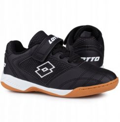 Lotto Whizzer T 2600120T-1110 Czarne 37. Czarne trampki i tenisówki damskie Lotto, bez wzorów, bez zapięcia. Za 117.26 zł.