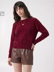Sweter oversize - różowy. Czerwone swetry damskie Sinsay, l, bez wzorów, bez kołnierzyka, bez ramiączek, bez kaptura. Za 49.99 zł.