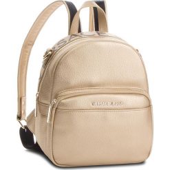 Plecak VERSACE JEANS - E1VSBBB7 70709 901. Plecaki damskie marki Versace Jeans. W wyprzedaży za 489.00 zł.