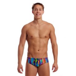 Kąpielówki męskie slipy na basen treningowe Funky Trunks The Glitch. Niebieskie kąpielówki męskie FUNKY TRUNKS, m, bez wzorów, do pływania. Za 124.99 zł.