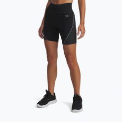 Spodenki Under Armour Vanish Seamless. Czarne obuwie sportowe damskie Under Armour, bez wzorów, na fitness i siłownię. Za 139.99 zł.
