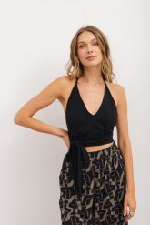 TOP ZORA CZARNY XS - Flawless. Czarne t-shirty damskie Flawless, uniwersalny, bez wzorów, ze skóry, wakacyjne, bez kołnierzyka. Za 105.00 zł.