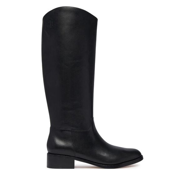 Kozaki LAUREN RALPH LAUREN. Czarne kozaki damskie Lauren Ralph Lauren, bez obcasa, na płaskiej podeszwie. Za 1,599.00 zł.