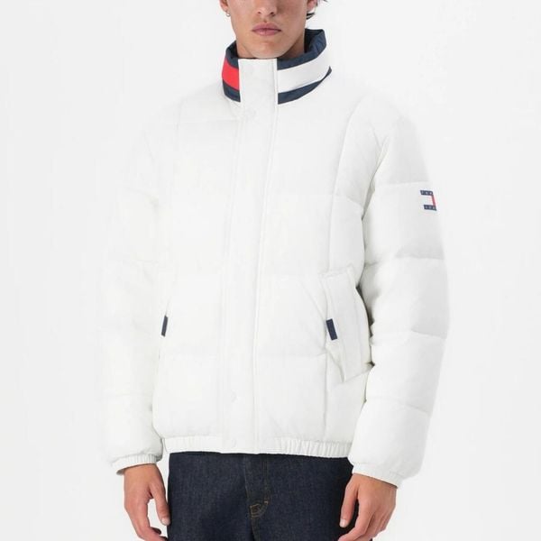 Kurtka TOMMY JEANS TJM DNA COLLAR PUFFR EXT Biały. Białe kurtki męskie Tommy Hilfiger, m, bez wzorów, z jeansu, bez kaptura. Za 998.55 zł.