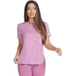 Koszulka damskie Skechers GO DRI Swift Tunic Tee. Czerwone t-shirty damskie Skechers, bez wzorów, z poliesteru, bez kołnierzyka. Za 290.00 zł.