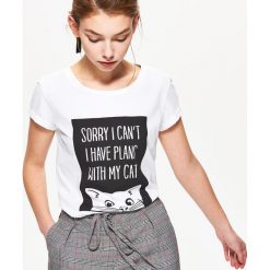 Koszulka z kotem - Biały. Białe bluzki damskie Cropp. Za 19.99 zł.