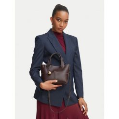 Torebka Furla. Brązowe torebki do ręki damskie Furla, bez wzorów, klasyczne, bez dodatków. Za 1,299.00 zł.