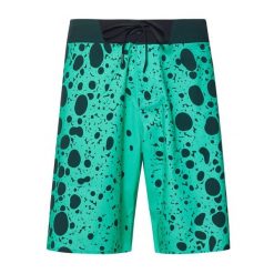 Szorty kąpielowe męskie Oakley Maven RC 20". Zielone kąpielówki męskie Oakley, m, bez wzorów, do pływania. Za 159.99 zł.
