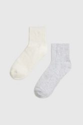 Skarpety 2-pack. Skarpety damskie MOODO, bez wzorów, z bawełny. Za 31.99 zł.