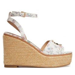 Espadryle Aldo. Białe sandały damskie Aldo, bez wzorów, bez obcasa, bez zapięcia. Za 379.99 zł.