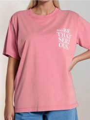Koszulka z napisem - różowy. Czerwone t-shirty damskie Sinsay, l, bez wzorów, bez kołnierzyka. Za 25.99 zł.