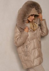 Ciemnobeżowa Pudełkowa Kurtka Pikowana Ozdobiona Odpinanym Futerkiem i Suwakiem Hedizelle. Brązowe kurtki damskie Renee, na zimę, l, bez wzorów, z futra, bez kaptura. Za 249.99 zł.