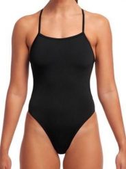 Strój kąpielowy Funkita Still Black - Twisted. Czarne kostiumy jednoczęściowe damskie FUNKITA, m, bez wzorów, z elastanu, wakacyjne, do pływania. Za 199.00 zł.