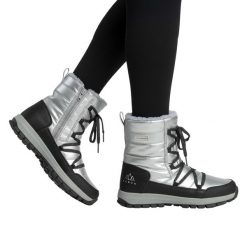 Śniegowce dziecięce KADVA Haven WP Jrg. Szare śniegowce dziewczęce KADVA, z materiału, sportowe, z otwartym noskiem, bez zapięcia. Za 119.99 zł.