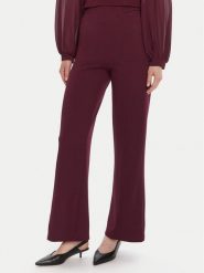 Rinascimento Spodnie materiałowe CFC0125304003 Bordowy Regular Fit. Czerwone spodnie materiałowe damskie Rinascimento, xs, bez wzorów, z materiału. Za 259.99 zł.